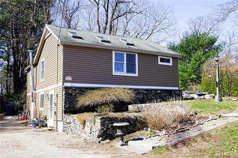 32 Northside Dr, Torrington, CT 06790 photo 1