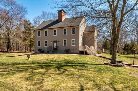 333 Kate Downing Rd, Plainfield, CT 06374 photo 1
