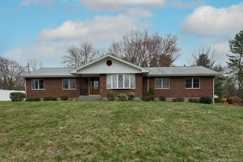 110 Mill Brook Ter, Monroe, CT 06468 photo 1