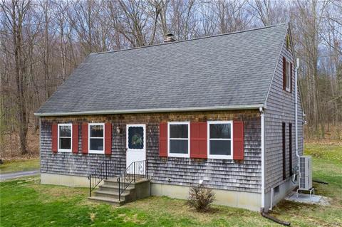 15 Pomfret Homes For Sale Pomfret Ct Real Estate Movoto