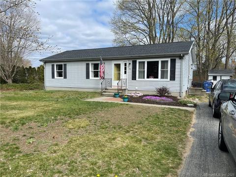 20 Charlotte St, Killingly, CT 06239 photo 1