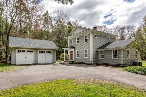 41 Falls Rd, Roxbury, CT 06783 photo 1