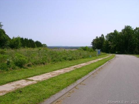 39 Starview Drive, East Hampton, CT 06424