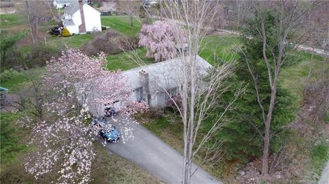 4 Dingle Brook Rd, Brookfield, CT 06804 photo 1