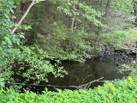 321 Colebrook Rd, Winchester, CT 06098
