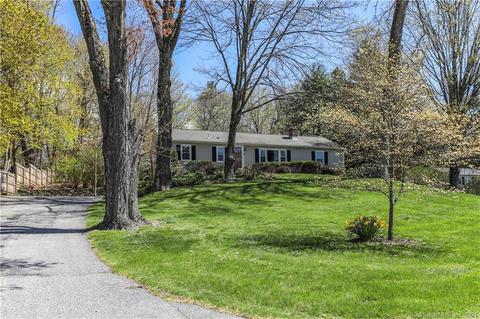 10 Cherry Ln, Brookfield, CT 06804 photo 1
