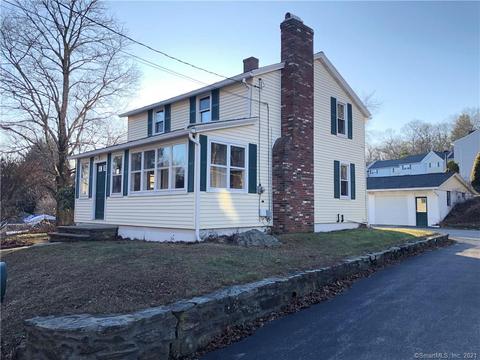 48 Thompson Ave, Putnam, CT 06260 photo 1