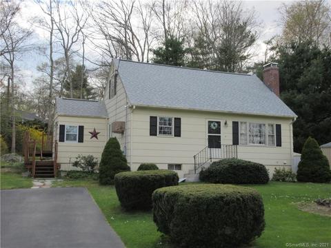 17 Cubles Dr, East Lyme, CT 06357 photo 1