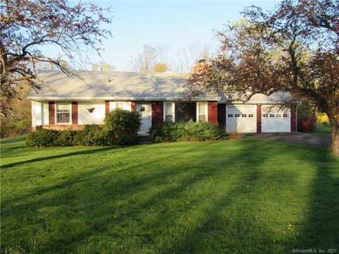 103 Whisconier Rd, Brookfield, CT 06804 photo 1