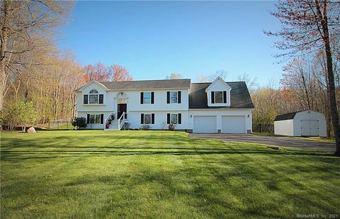 535 Thrall Ave, Suffield, CT 06078 photo 1