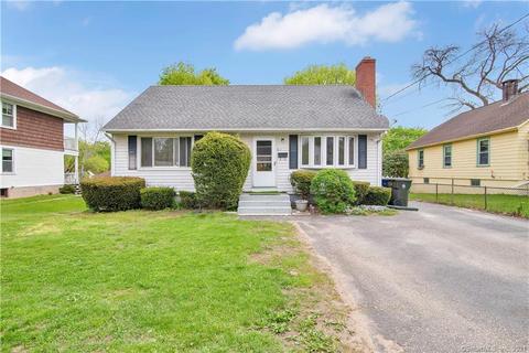 327 Jackson St, Windham, CT 06226 photo 1