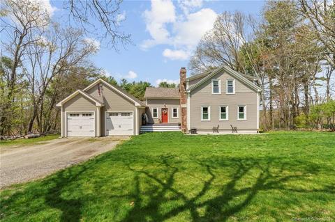 11 Blumenthal Dr, Killingly, CT 06241 photo 1
