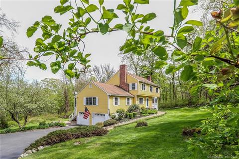 57 Orchard Dr, Redding, CT 06896 photo 1