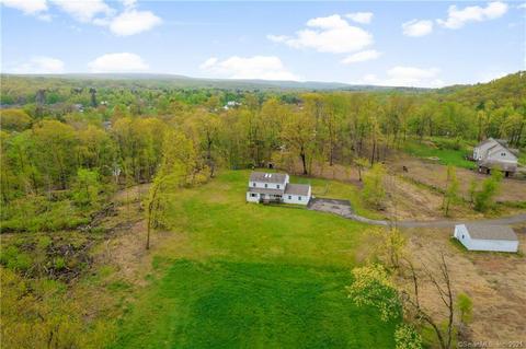 160 River Rd, Hamden, CT 06518 photo 1