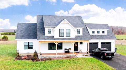 33 Kings Meadow Ln Apt Lot #LOT 2, Suffield, CT 06078