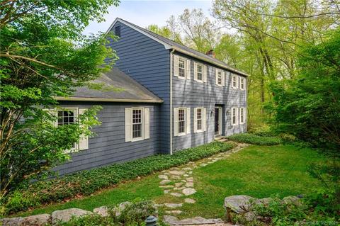 2 Costa Ln, Redding, CT 06896 photo 1