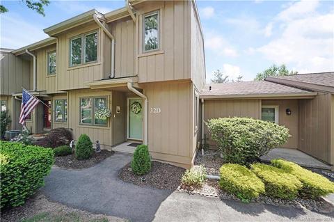 32 Pilgrim Hbr #D, Wallingford, CT 06492 photo 1