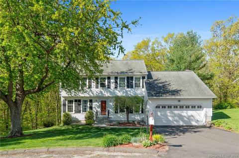 29 Crest St, Waterbury, CT 06708 photo 1
