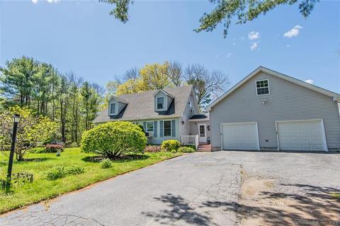 5 Ryan Dr, Killingly, CT 06239 photo 1