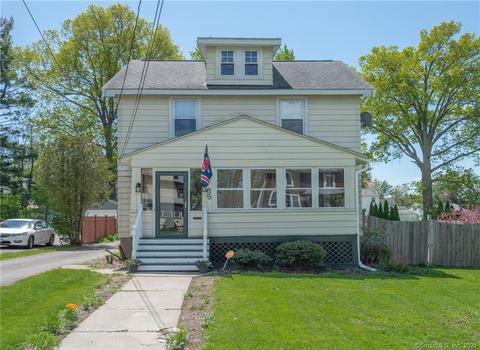 65 Robbins Dr, Wethersfield, CT 06109 photo 1