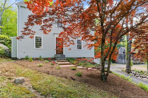 139 Mountain Rd, Redding, CT 06896 photo 1