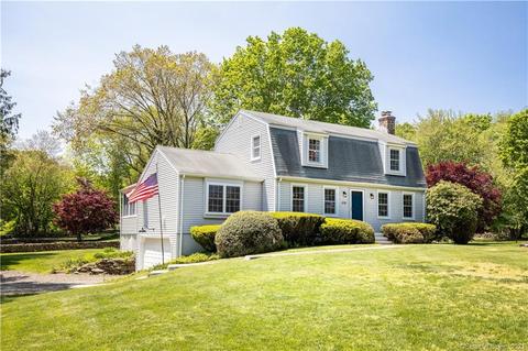 318 E River Rd, Guilford, CT 06437 photo 1