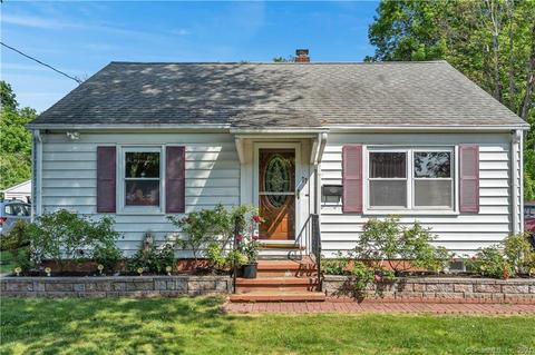 77 Valley Rd, Hamden, CT 06514 photo 1