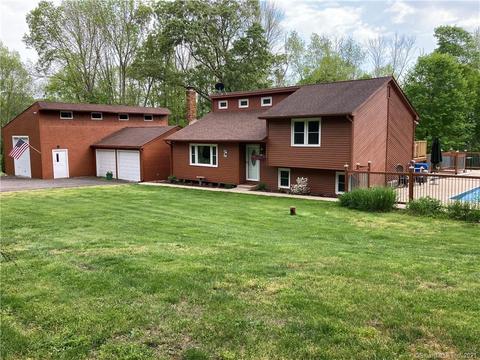 62 Mattern Rd, Preston, CT 06365 photo 1