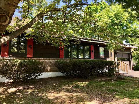 21 Gregory Rd, Wallingford, CT 06492 photo 1