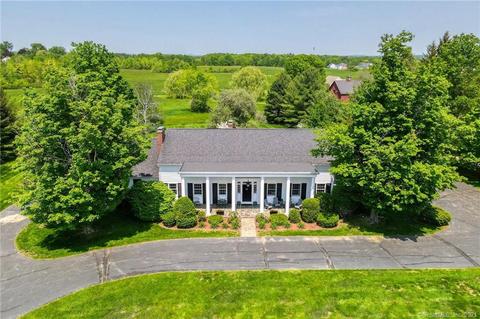 31 Longview Dr, Suffield, CT 06078 photo 1