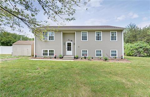 121 Green Hallow Rd, Killingly, CT 06239 photo 1