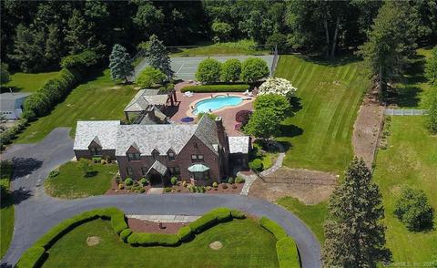 1103 Mapleton Ave, Suffield, CT 06078 photo 1