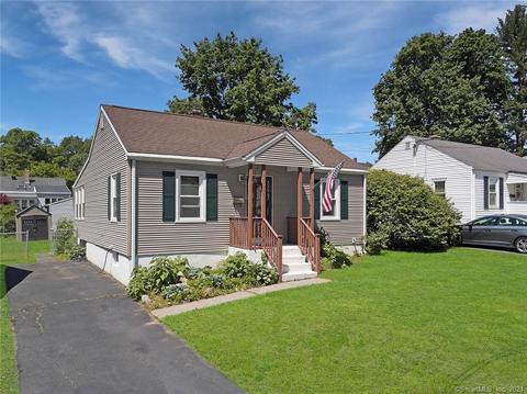 242 Morningside Dr E, Bristol, CT 06010 photo 1