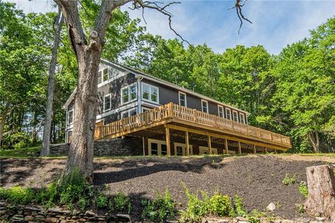 70 Peep Toad Rd, Killingly, CT 06239 photo 1