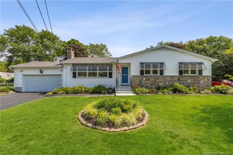 36 Toper Rd, Plainfield, CT 06374 photo 1