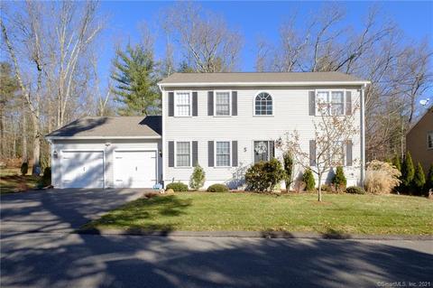 5 Pine St, Ellington, CT 06029 photo 1