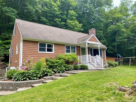 150 Redding Rd, Redding, CT 06896 photo 1
