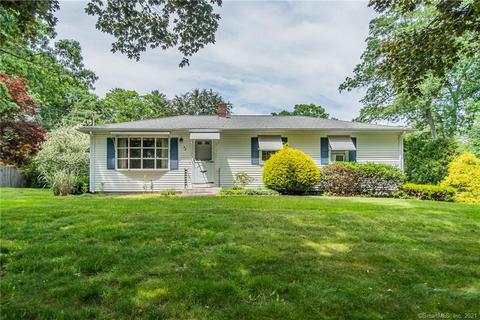 48 Waterman St, Killingly, CT 06239 photo 1