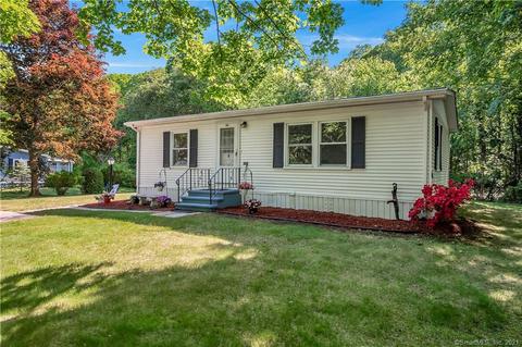 44 Stone Hedge Rd, Westbrook, CT 06498 photo 1