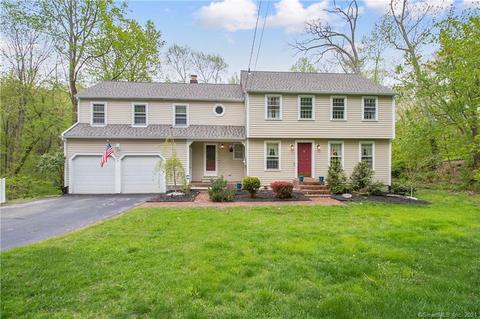 72 Wellsweep Dr, Madison, CT 06443 photo 1