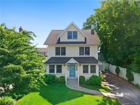 93 E Wharf Rd, Madison, CT 06443 photo 1