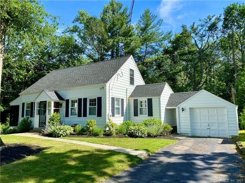 152 Vineyard Rd, Hamden, CT 06517 photo 1