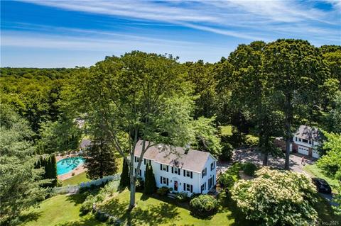 88 Old Post Rd, Clinton, CT 06413 photo 1