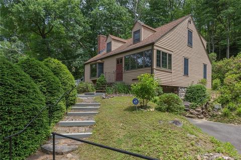 16 E Mountain Rd, Canton, CT 06019 photo 1