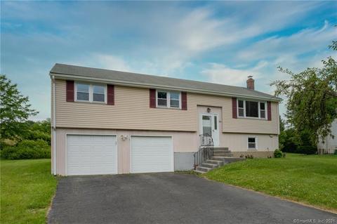 26 Brewer Dr, Bloomfield, CT 06002 photo 1