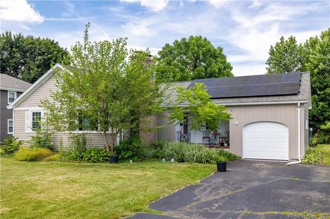 37 Maxwell Dr, Wethersfield, CT 06109 photo 1