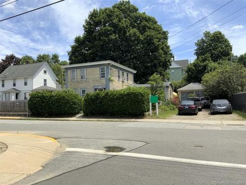 130 School St, Killingly, CT 06239 photo 1