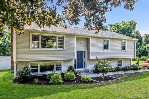 10 Squire Rd, Monroe, CT 06468 photo 1