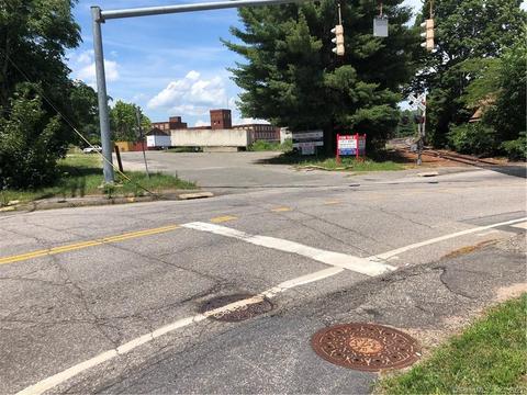 208 Litchfield St, Torrington, CT 06790