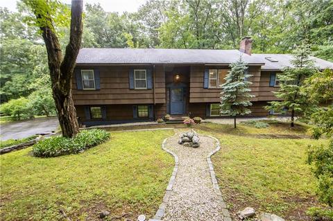 3 Pine Mountain Rd, Redding, CT 06896 photo 1